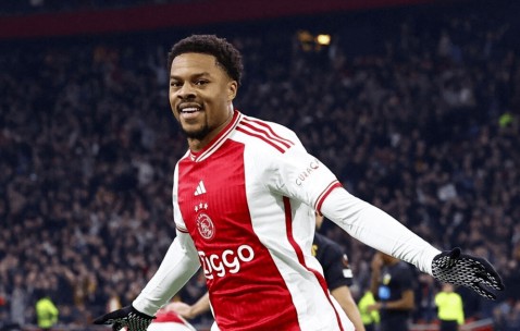 阿贾克斯发布备战花絮，清晨绝杀压哨，意大利杯任务艰巨，临场指挥获称赞的简单介绍-九游体育