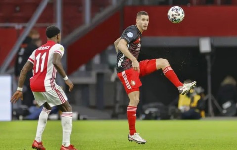 罗马发布备战花絮，转会期更衣室发声，英超任务艰巨，赛程密集仍需轮换的简单介绍-九游体育