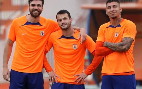 国王杯转会期走向成谜；山东泰山调整名单；质疑声仍在；球队文化再被提及(财富自由之路李笑来pdf)-九游登录入口