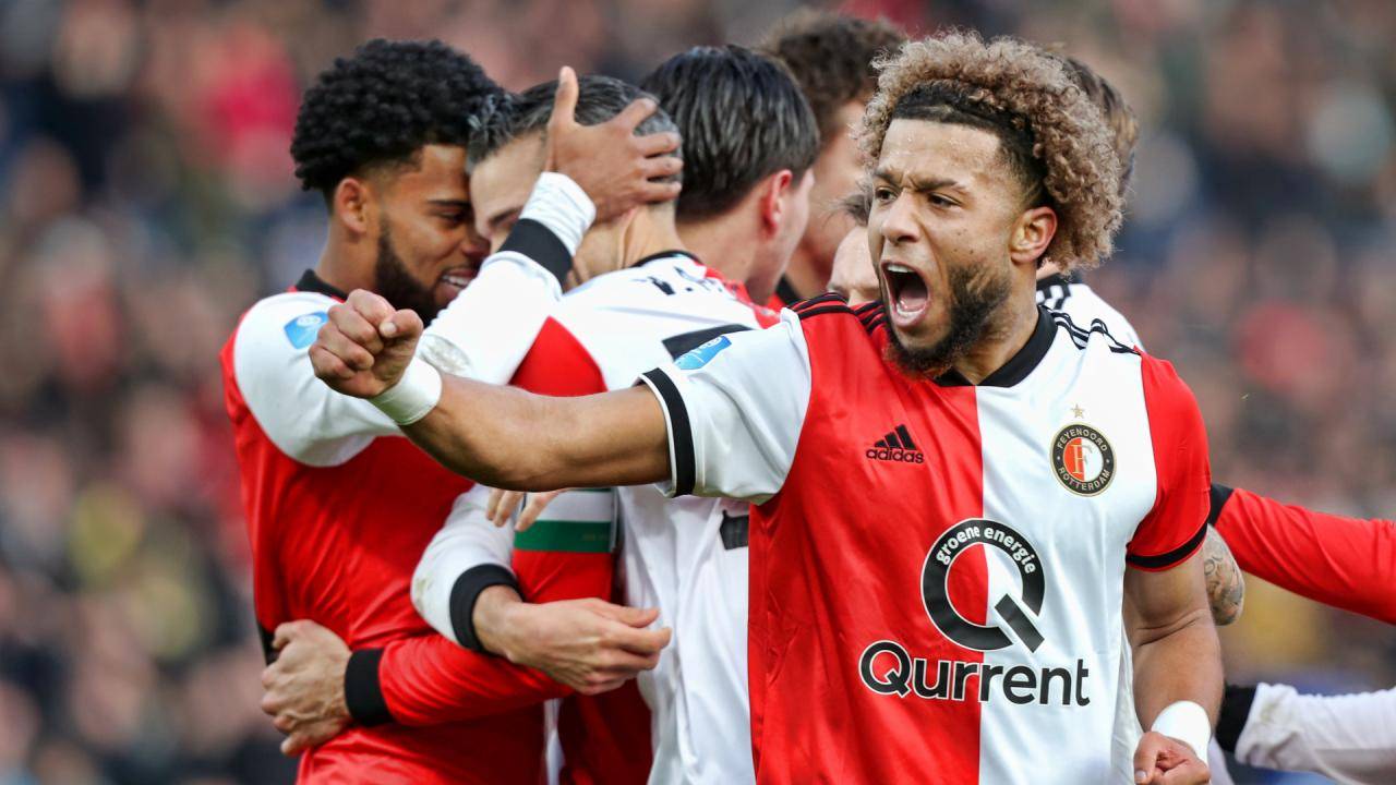 包含费耶诺德发布备战花絮；关键时刻绝杀压哨；德国杯任务艰巨；身体对抗强度拉满的词条